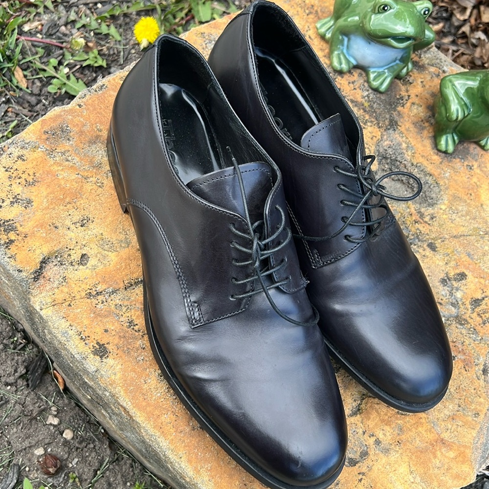 Theory shoes for man